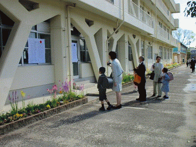 0404 入学式30.gif